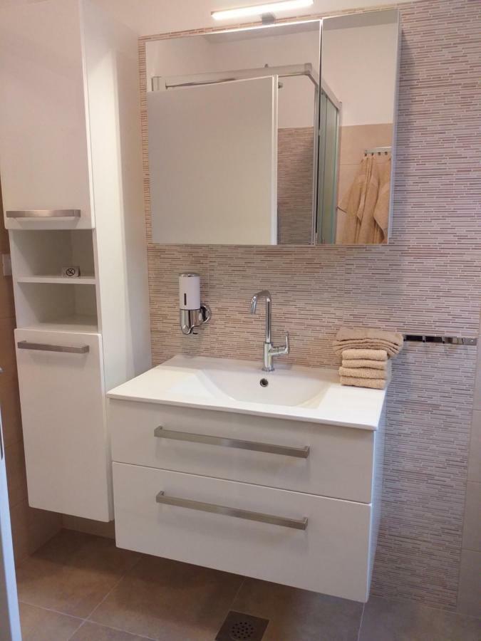 Apartman Leanton Пула Екстер'єр фото